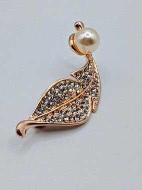 Leaf Brooch with Sparkling Rhinestones and Pearl Accent - Rose Gold Finish